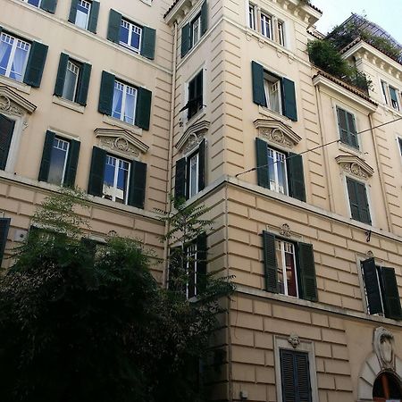 La Breccia A Porta Pia Bed & Breakfast Roma Dış mekan fotoğraf