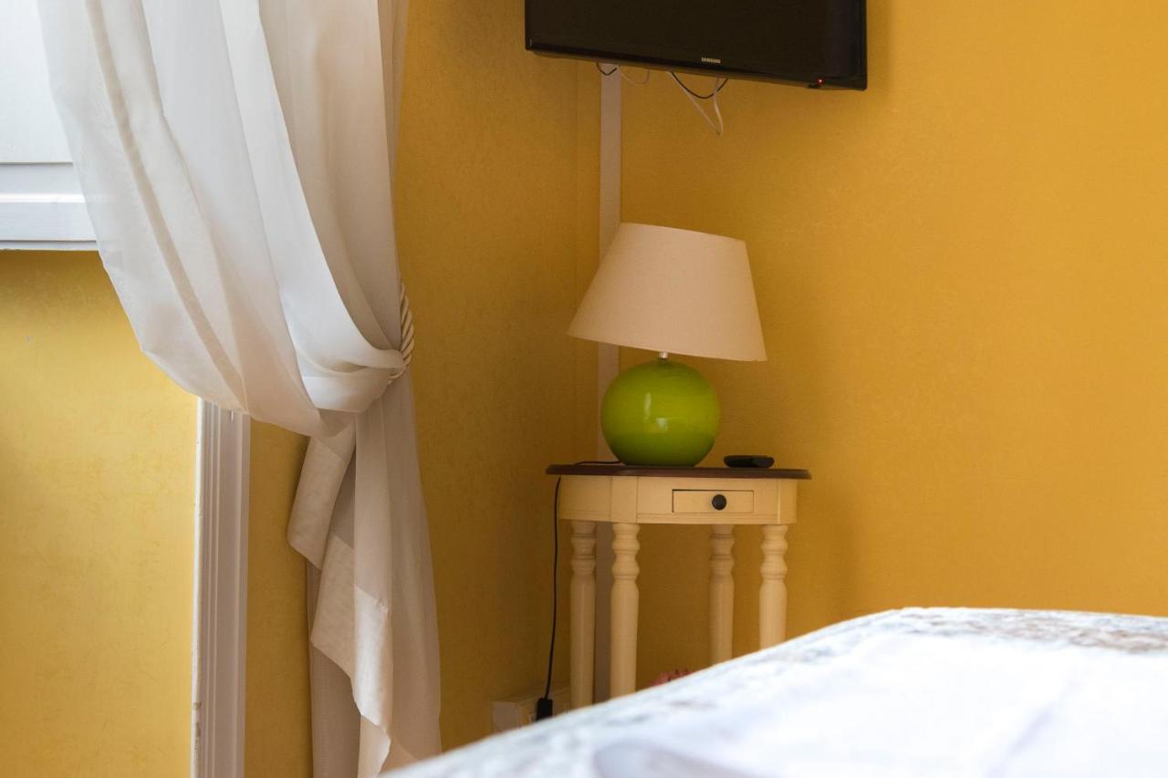La Breccia A Porta Pia Bed & Breakfast Roma Dış mekan fotoğraf