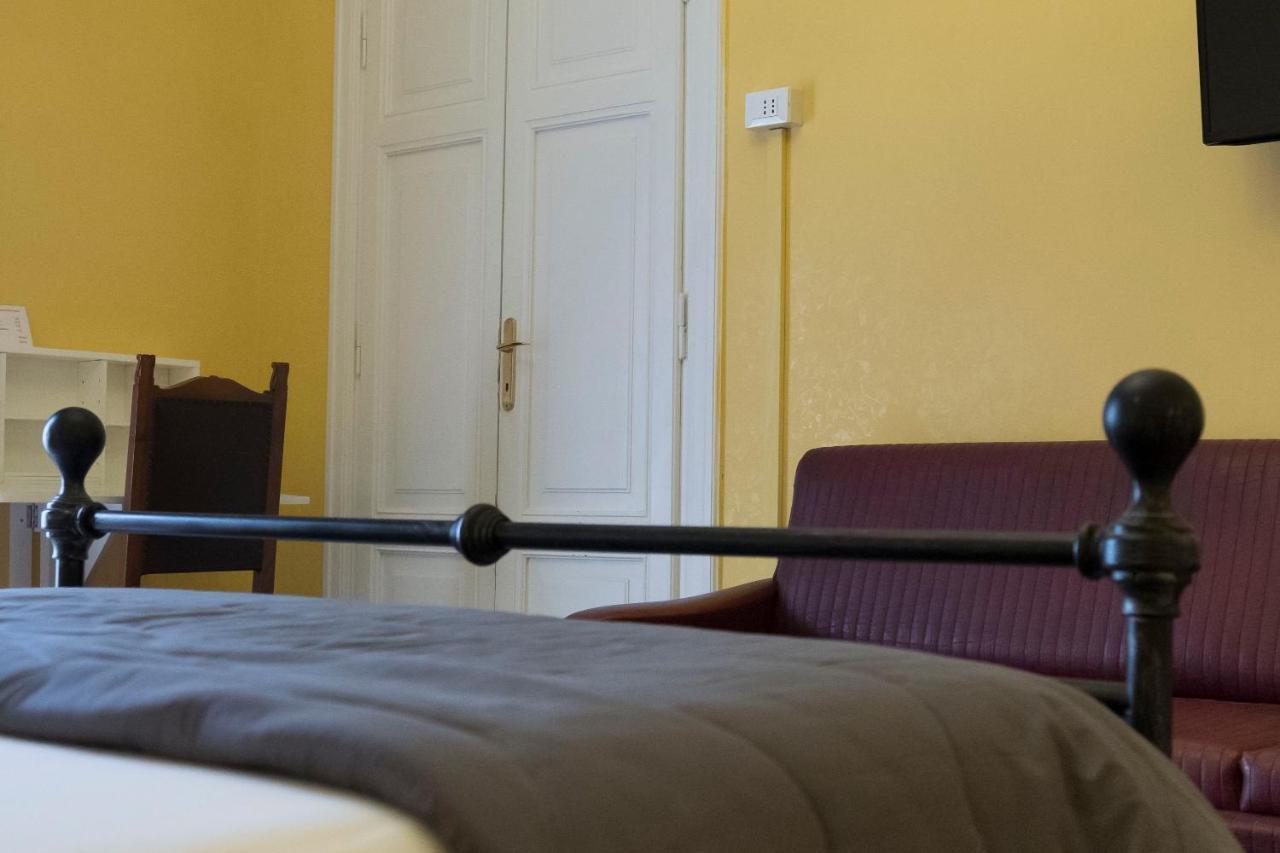 La Breccia A Porta Pia Bed & Breakfast Roma Dış mekan fotoğraf