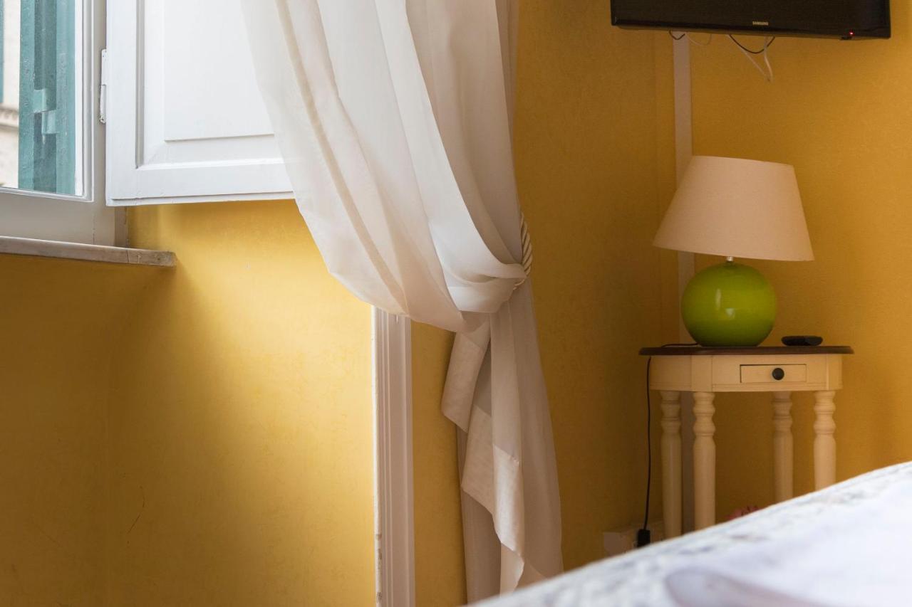 La Breccia A Porta Pia Bed & Breakfast Roma Dış mekan fotoğraf