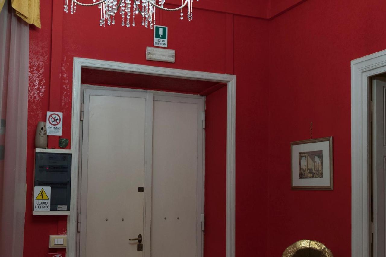 La Breccia A Porta Pia Bed & Breakfast Roma Dış mekan fotoğraf