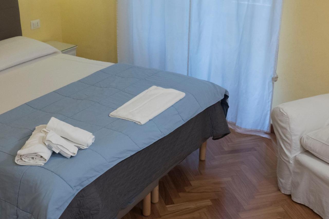 La Breccia A Porta Pia Bed & Breakfast Roma Dış mekan fotoğraf