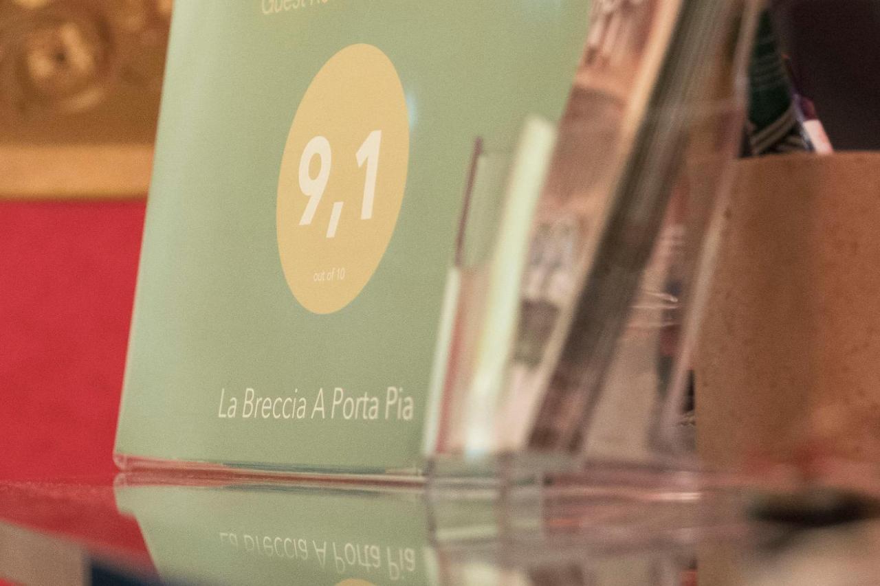 La Breccia A Porta Pia Bed & Breakfast Roma Dış mekan fotoğraf