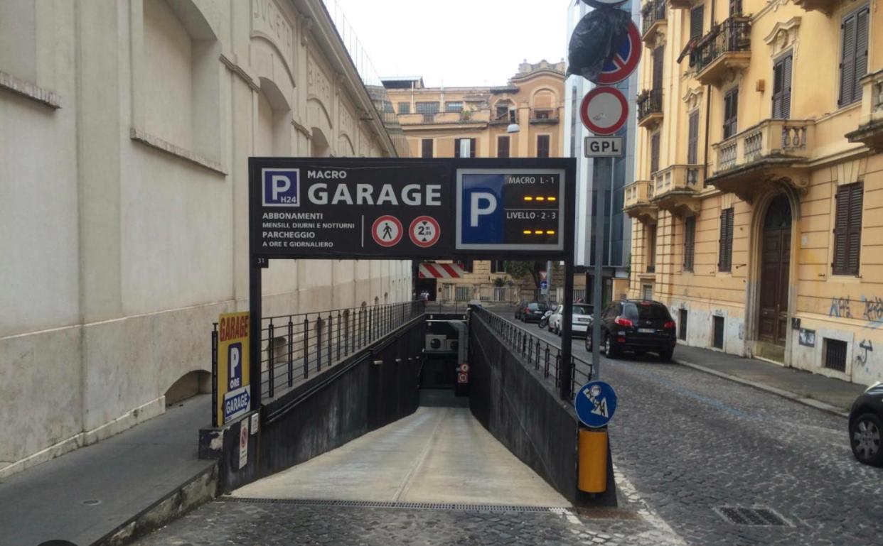 La Breccia A Porta Pia Bed & Breakfast Roma Dış mekan fotoğraf
