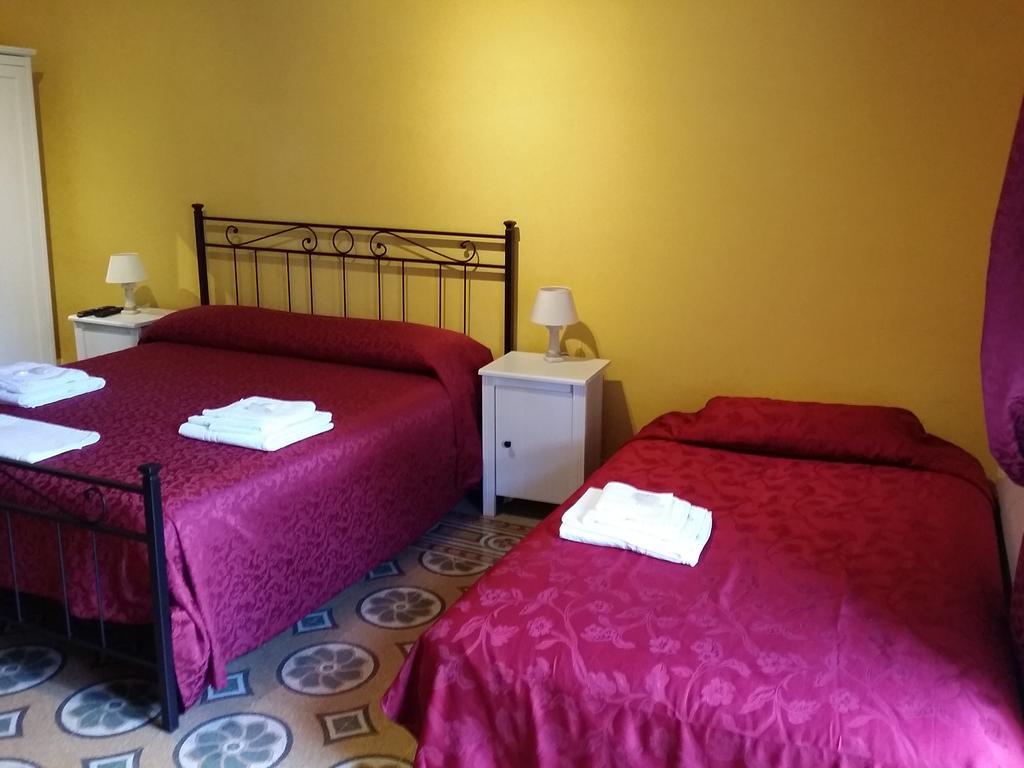 La Breccia A Porta Pia Bed & Breakfast Roma Dış mekan fotoğraf